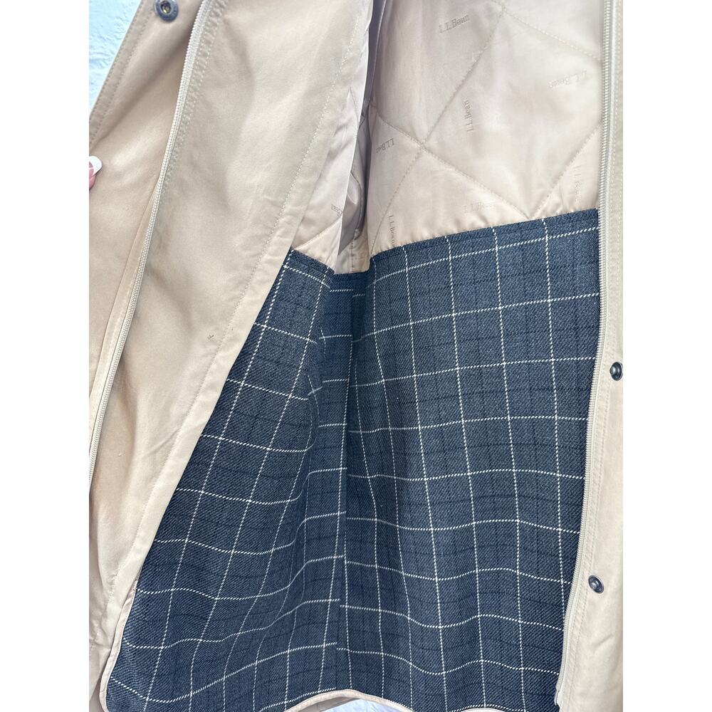L.L.Bean Women’s Trench Coat Khaki Large - Picture 3 of 4